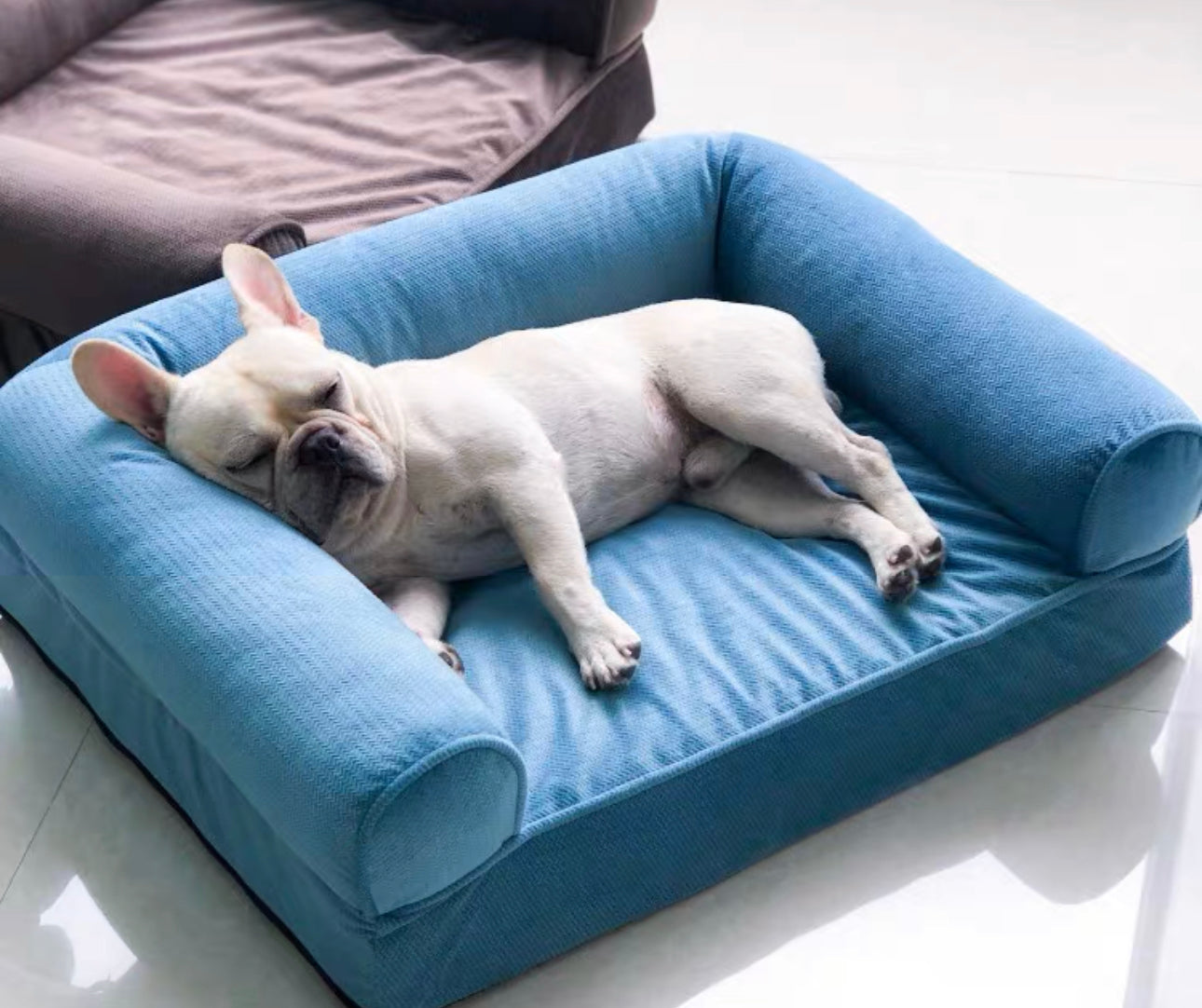 Low Rebound Resilience Bed