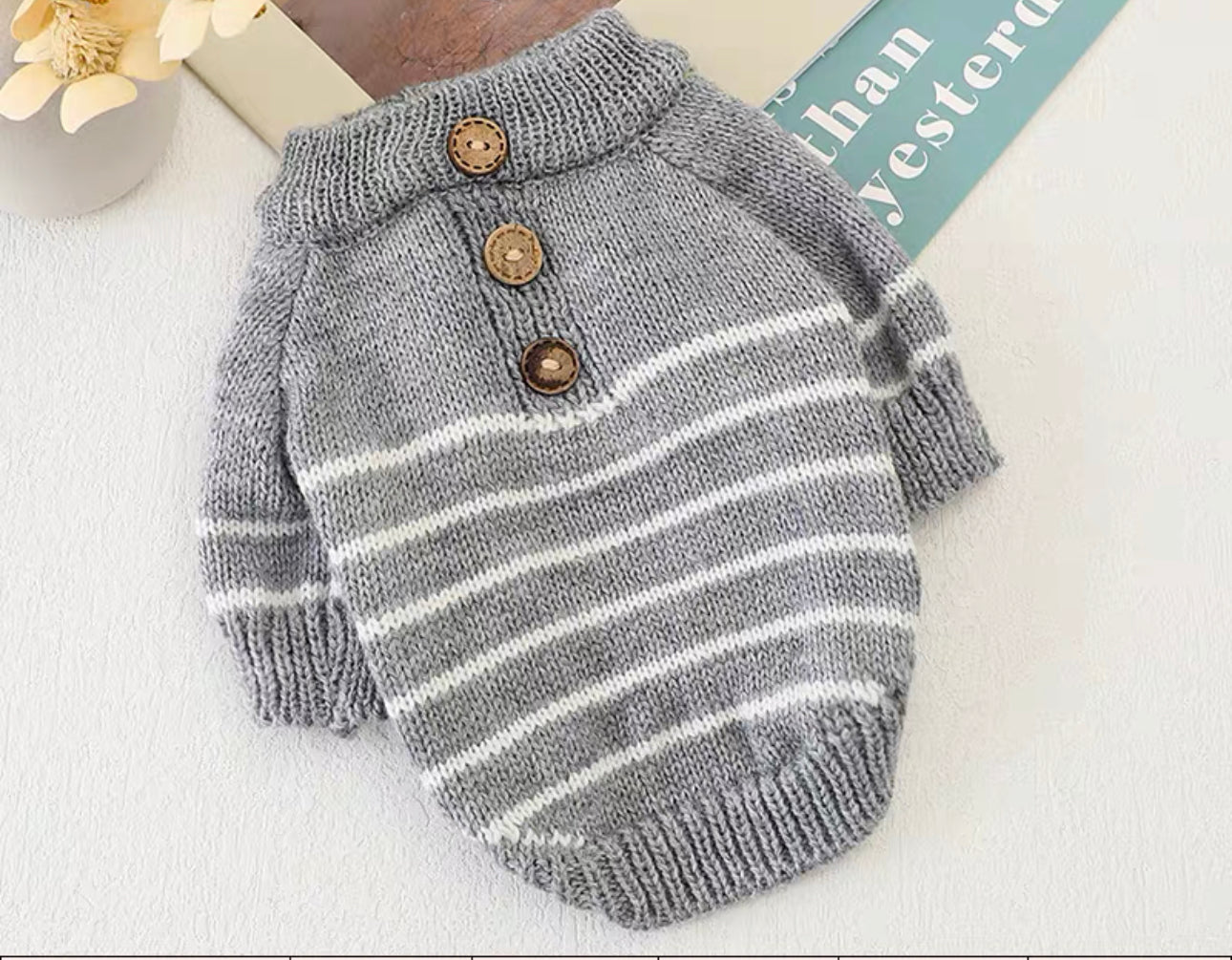 Button Horizontal Stripes Knit